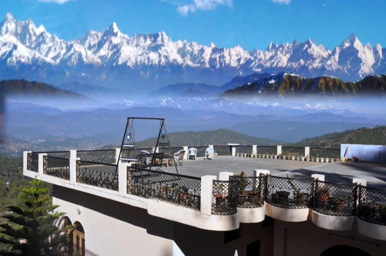 Himalaya Mount View Resort Kausani Eksteriør billede