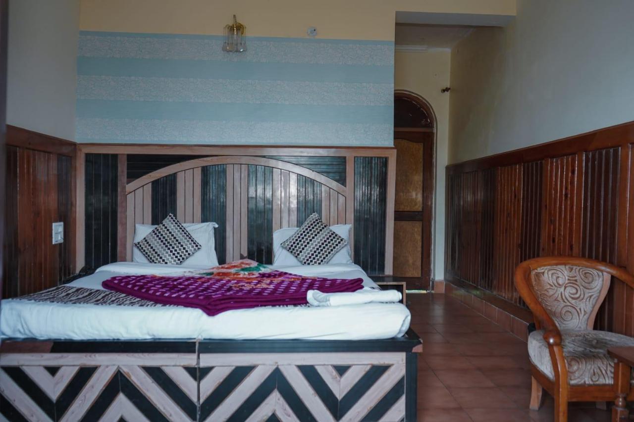 Himalaya Mount View Resort Kausani Eksteriør billede